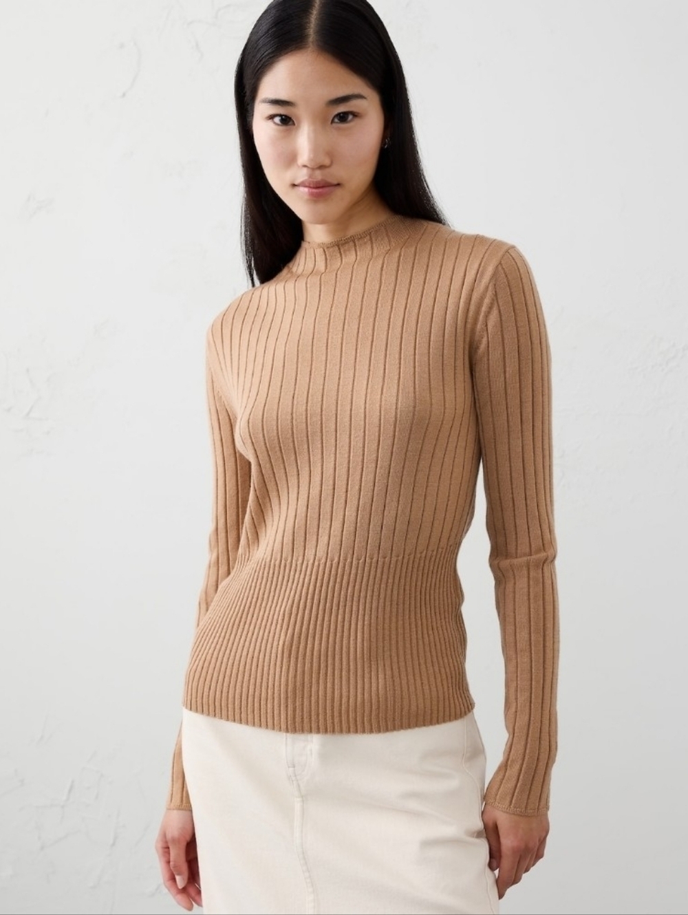 Banana Republic camel color merino wool knit with ribbing mock neck sweater